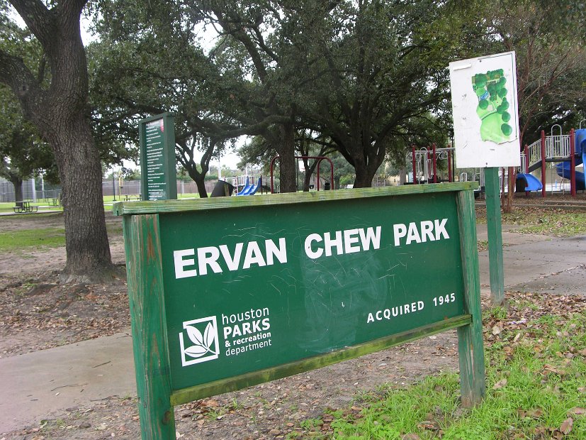 Ervan Chew Park 4502 Dunlavy St, Houston, TX 77006 (17)
